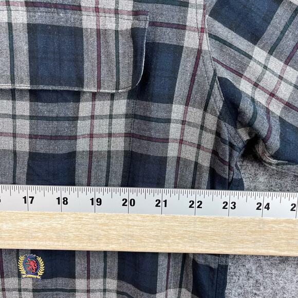 Tommy Hilifger Mens Button Down Shirt Size Medium Long Sleeves  Checkered - Picture 6 of 10